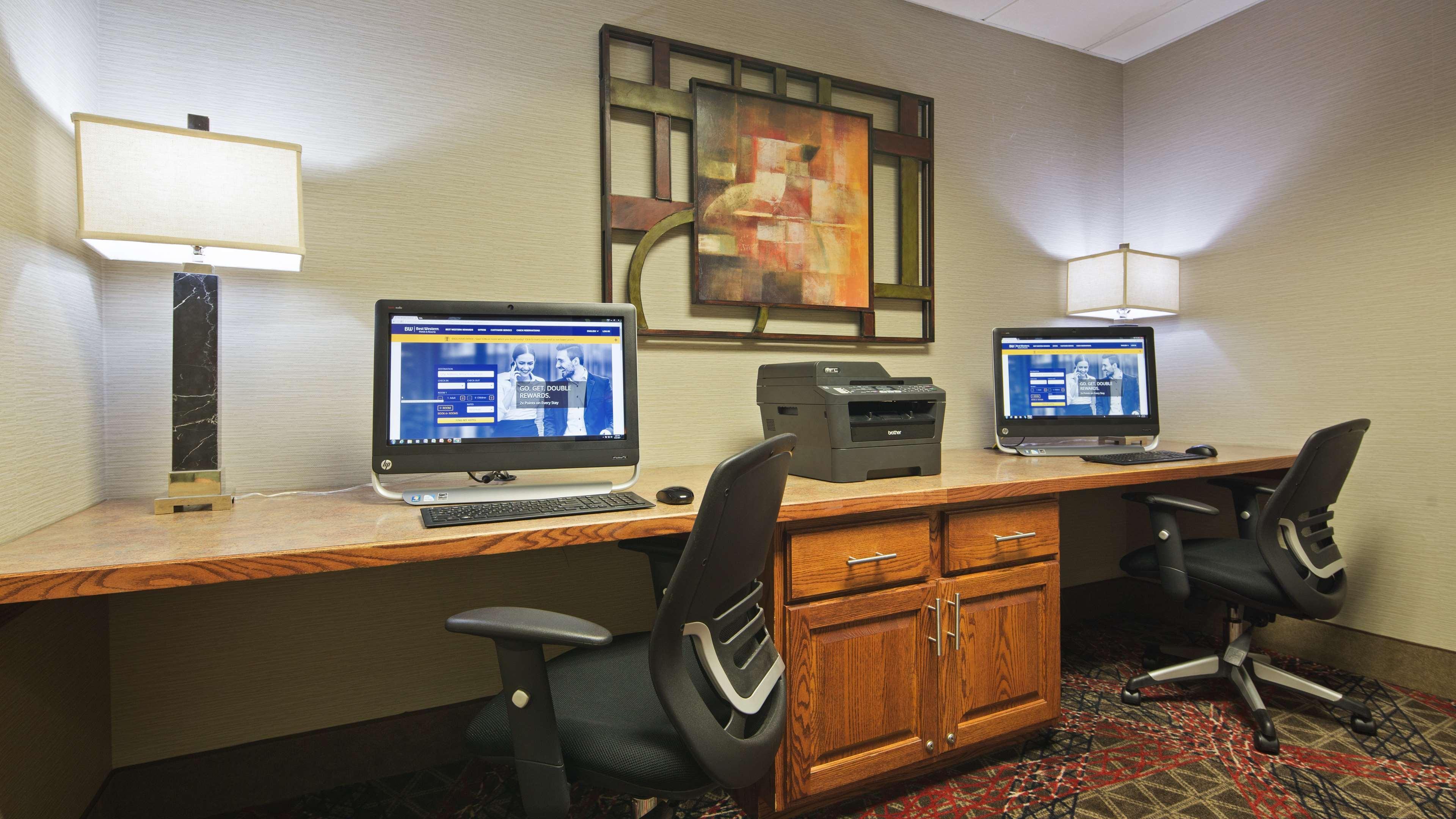 Best Western Plus Willmar Exterior photo